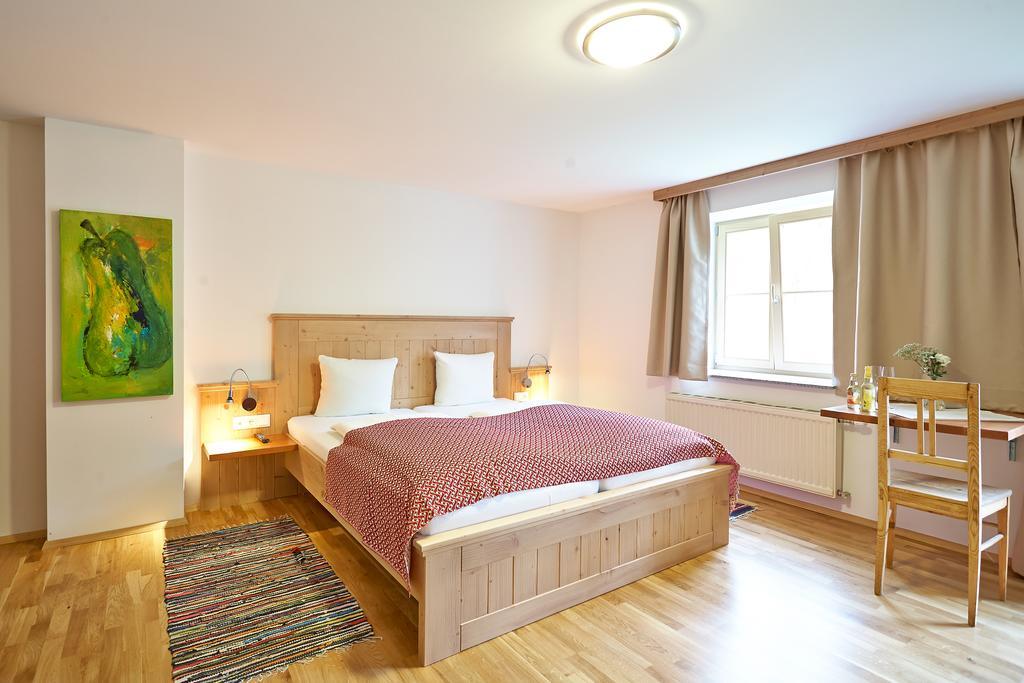 Gasthof Hotel Schiffsmeisterhaus Ardagger Markt Szoba fotó